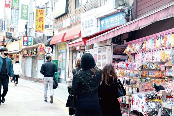 韓国ビューティー&ファッションを学ぶ 大村美容ファッション専門学校
